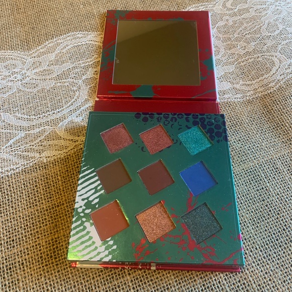 Eyeshadow palette - Unused - Picture 2 of 4